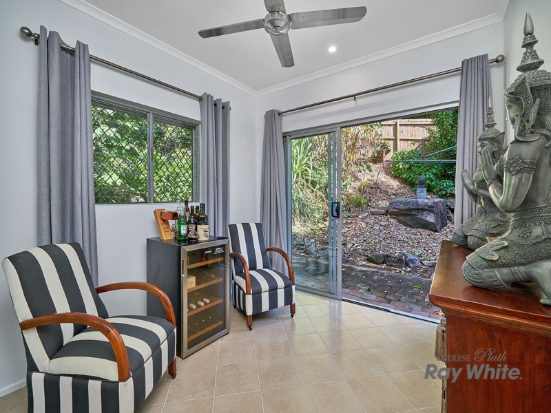 5 Beaman Close, Aeroglen QLD 4870