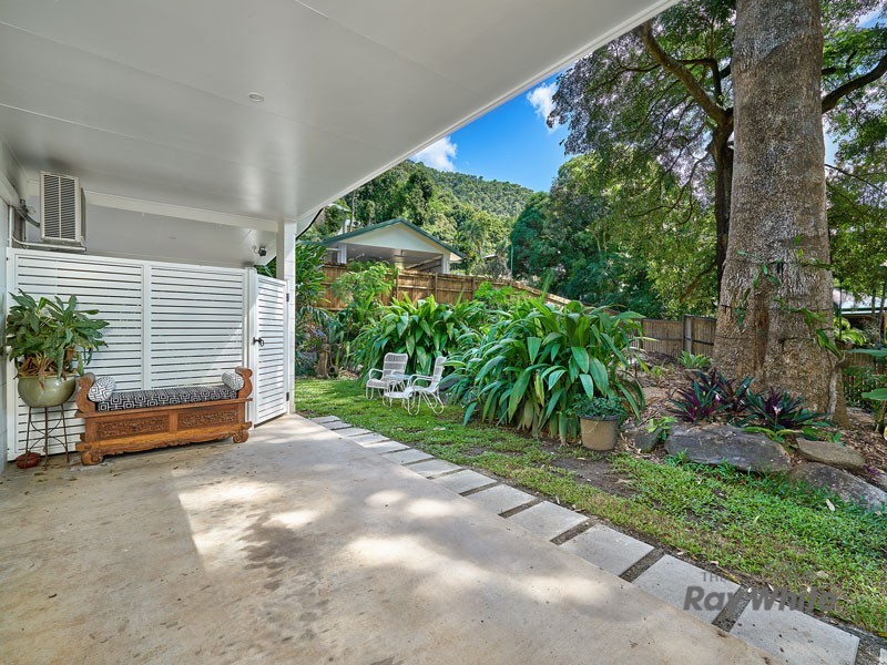 5 Beaman Close, Aeroglen QLD 4870