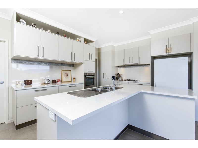 2 Bacalakis Close, Mount Sheridan QLD 4868