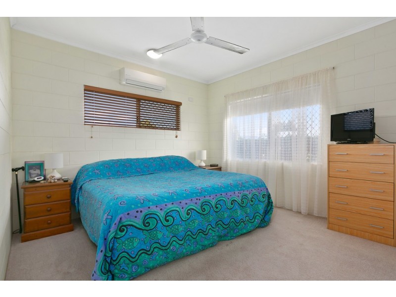 5 Girralong Street, Woree QLD 4868