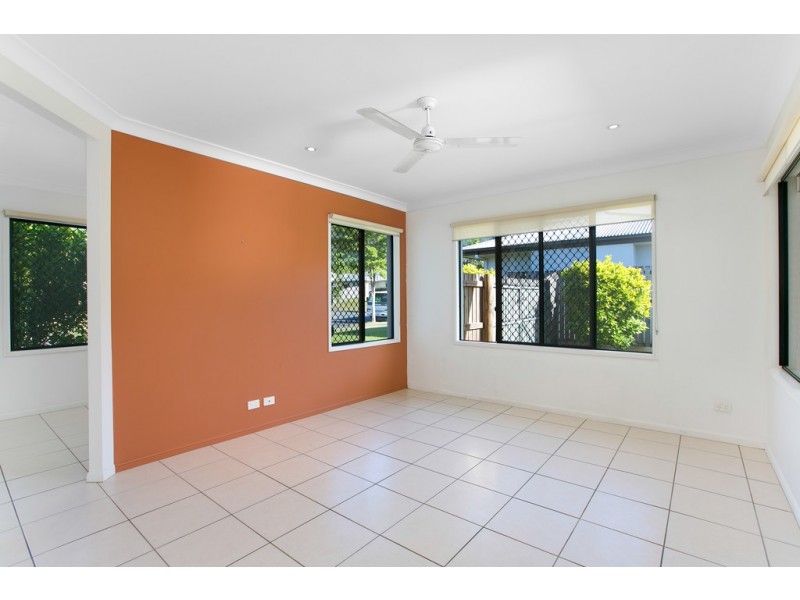28 Charnley Avenue, Bentley Park QLD 4869