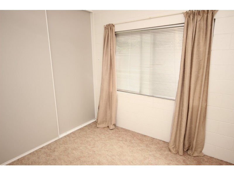 14 Royal Saxon Close, Mount Sheridan QLD 4868