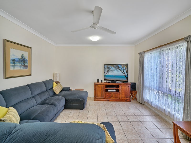 2 Melvin Close, Edmonton QLD 4869