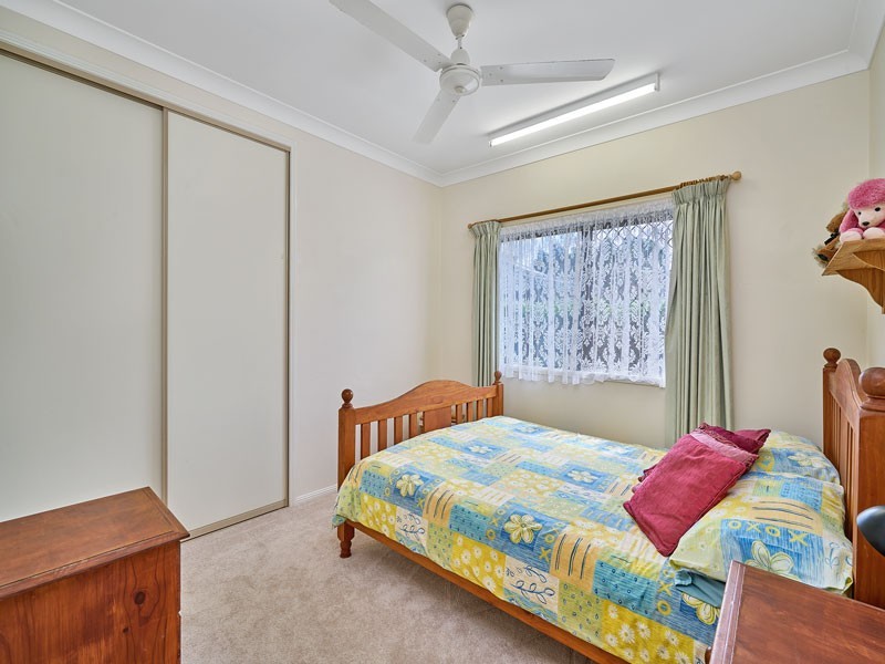 2 Melvin Close, Edmonton QLD 4869