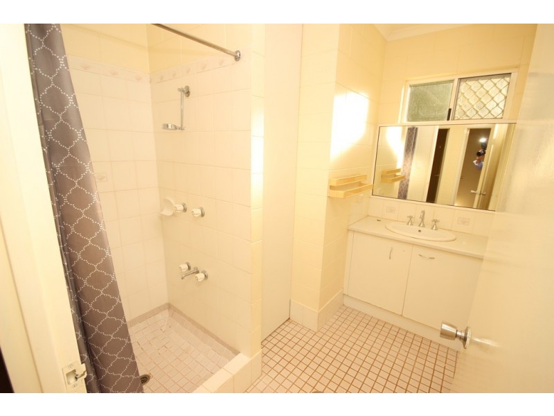 40 Cyperus Drive, Redlynch QLD 4870