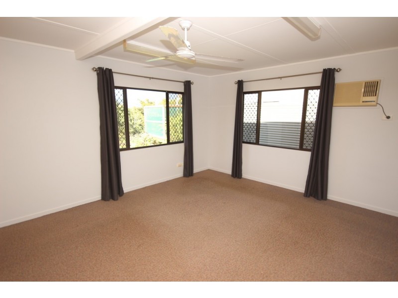 17 – 19 Homestead Close, Edmonton QLD 4869