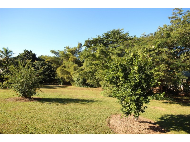 17 – 19 Homestead Close, Edmonton QLD 4869