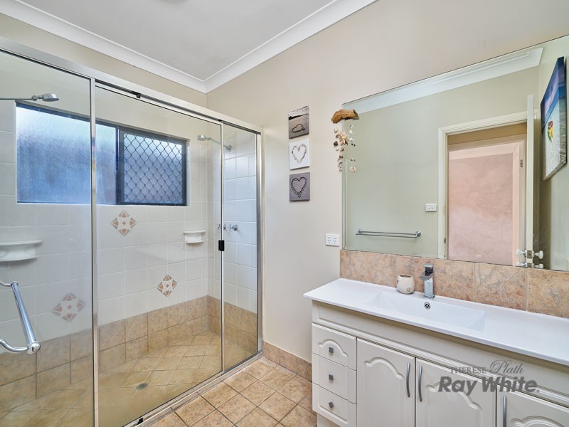 2 Taro Close, Mount Sheridan QLD 4868