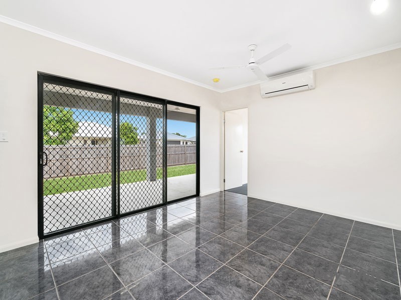 22 Hopkins Street, White Rock QLD 4868