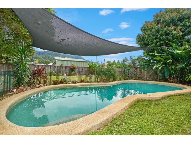 118 Robert Road, Bentley Park QLD 4869