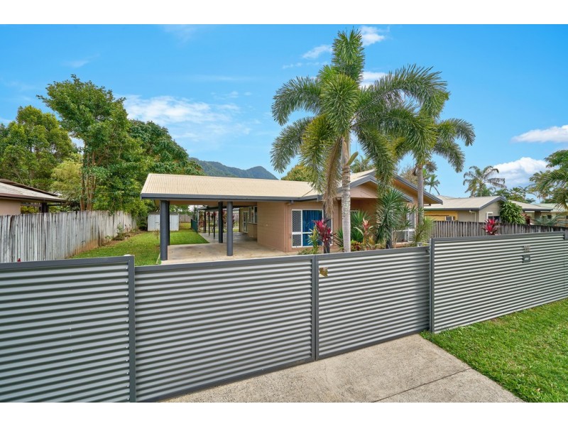 118 Robert Road, Bentley Park QLD 4869