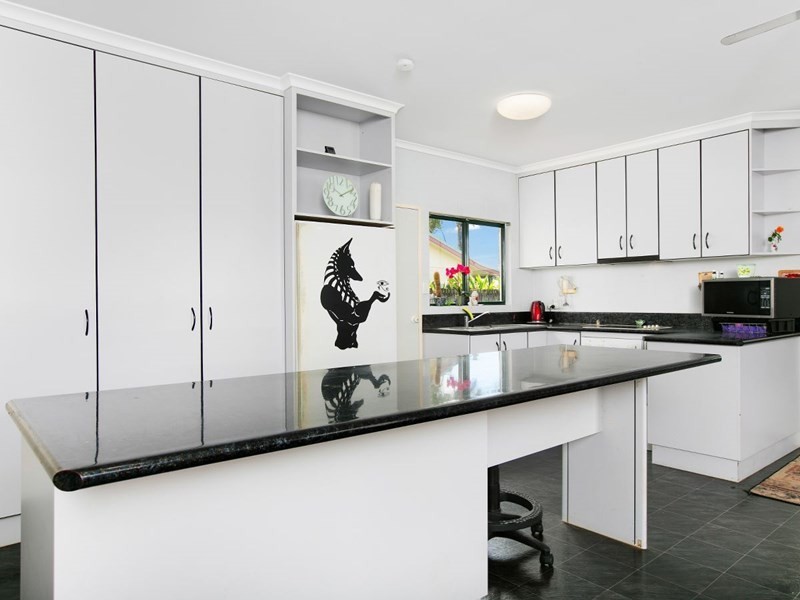 30 Cracknell Road, White Rock QLD 4868