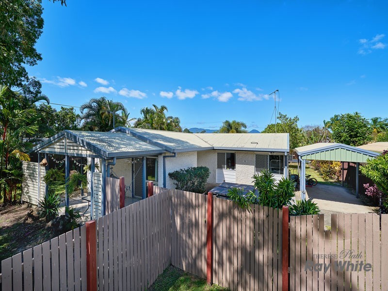 11 Rollinia Close, Manoora QLD 4870