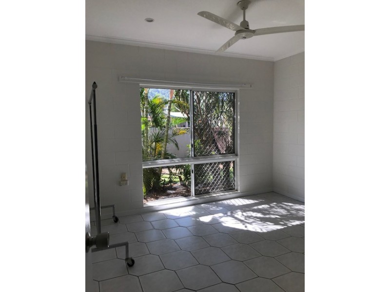 Bentley Park QLD 4869