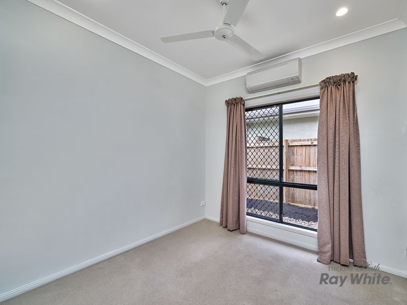 8 Capricorn Street, Bentley Park QLD 4869