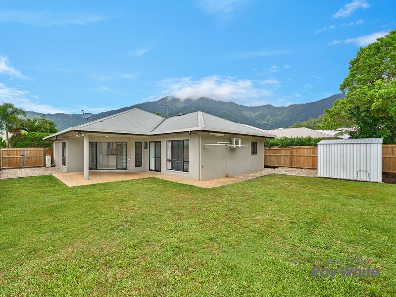 8 Capricorn Street, Bentley Park QLD 4869