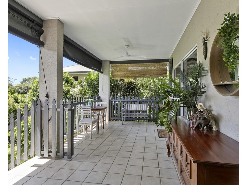 17 Currawong Street, Bayview Heights QLD 4868