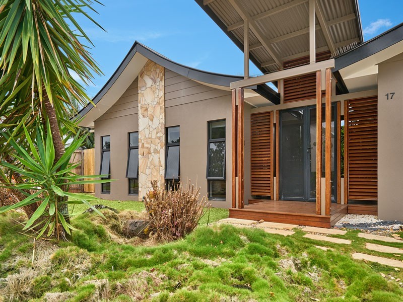 17 Woodrose Drive, Mount Sheridan QLD 4868