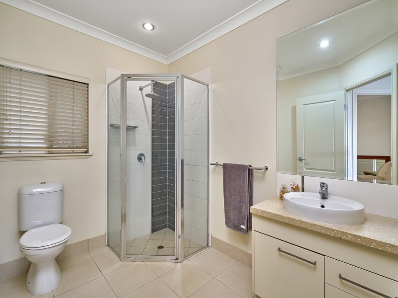 Bentley Park QLD 4869