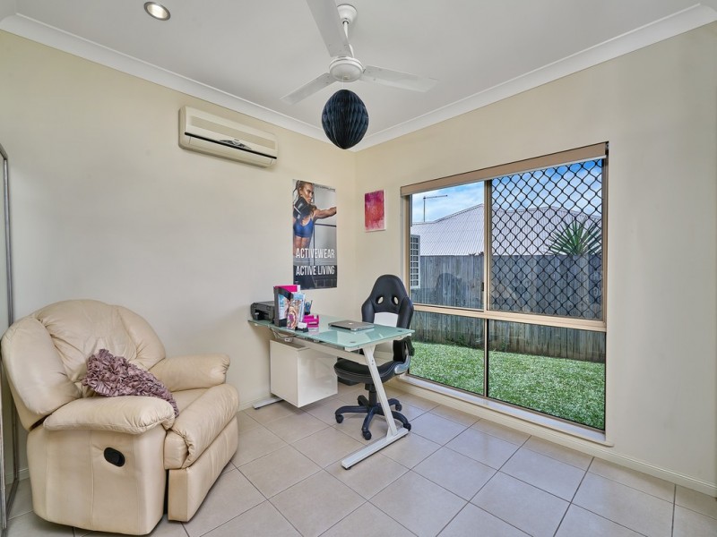 Bentley Park QLD 4869
