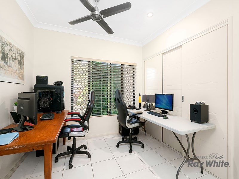 10 Charnley Avenue, Bentley Park QLD 4869