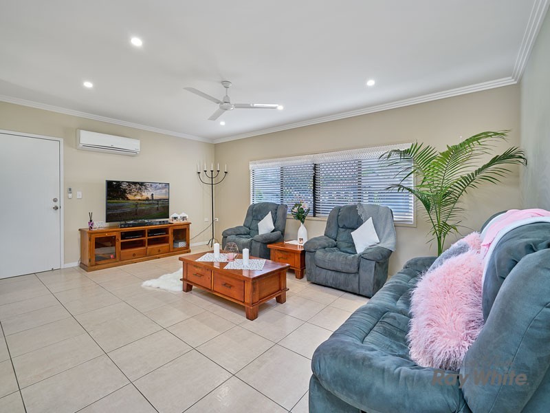 4 Bundey Street, Bentley Park QLD 4869