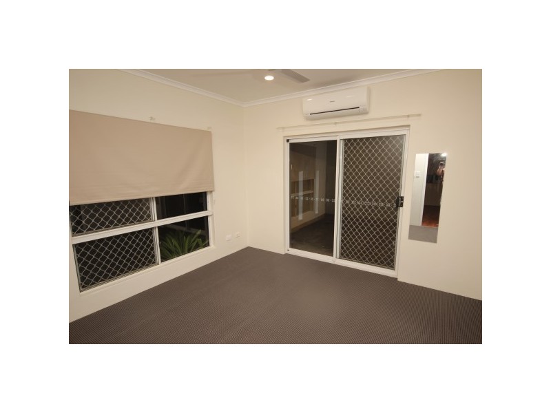 Bentley Park QLD 4869