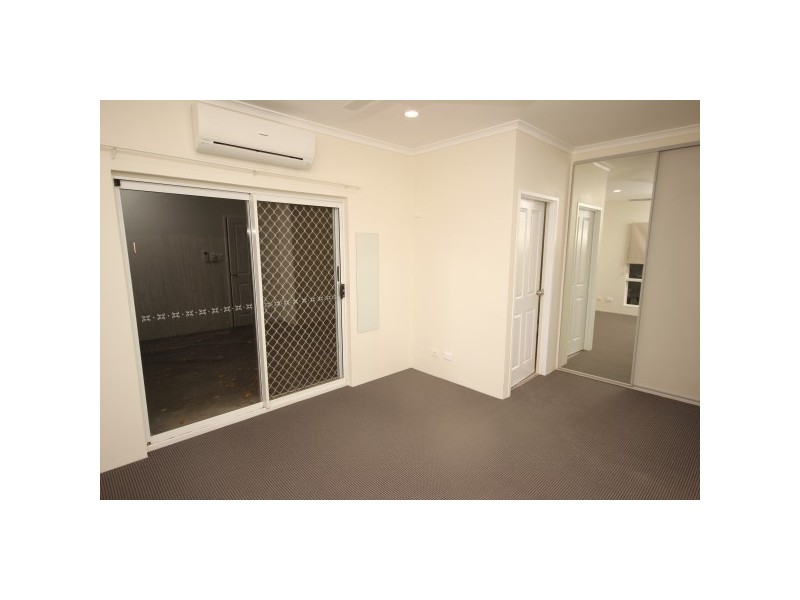 Bentley Park QLD 4869