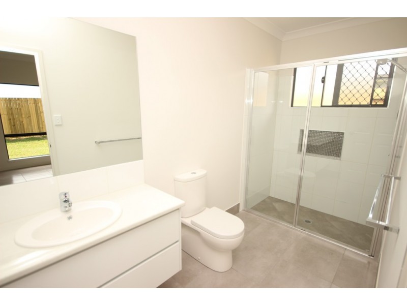 7 Oliver Close, Gordonvale QLD 4865