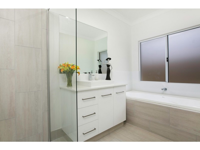 166 Isabella Road, Edmonton QLD 4869