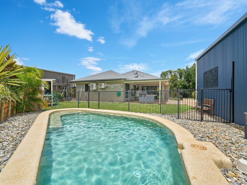 Bentley Park QLD 4869