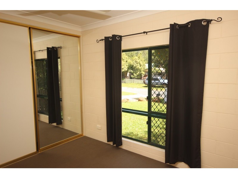 3 Fletcher Court, Bentley Park QLD 4869