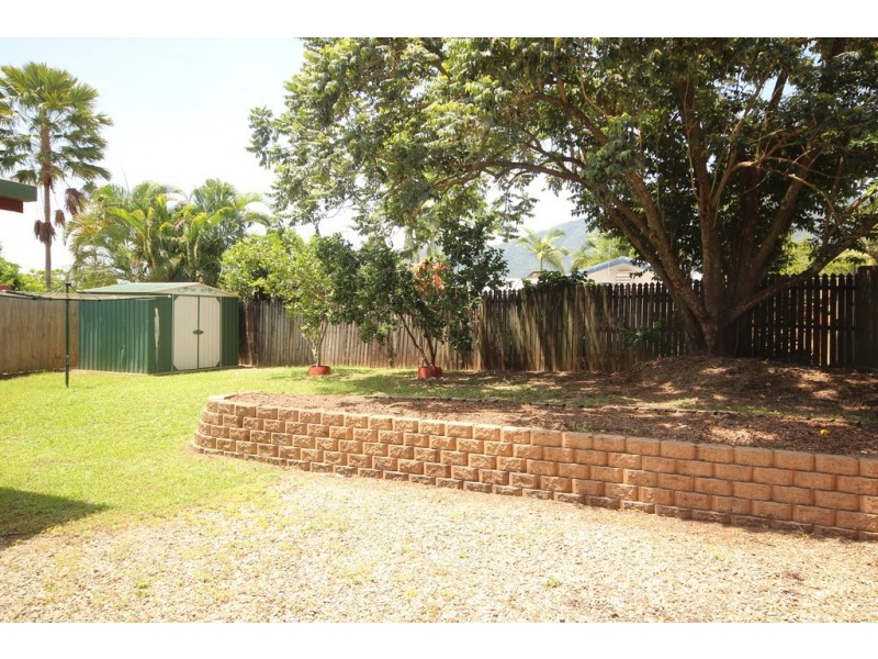 3 Fletcher Court, Bentley Park QLD 4869