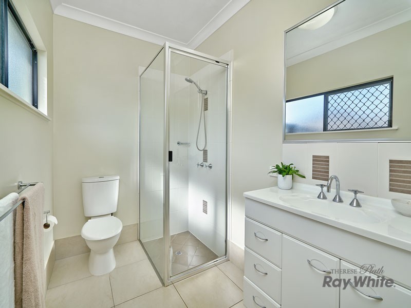 22 Capricorn Street, Bentley Park QLD 4869