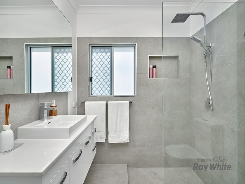 33 Armstrong Street, Edmonton QLD 4869