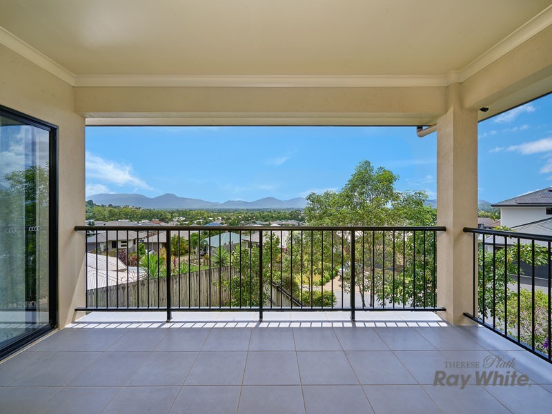 8 Densmore Close, Bentley Park QLD 4869