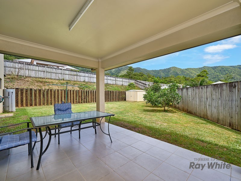 8 Densmore Close, Bentley Park QLD 4869