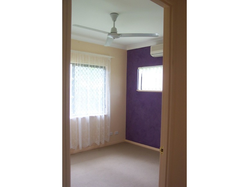 Bentley Park QLD 4869