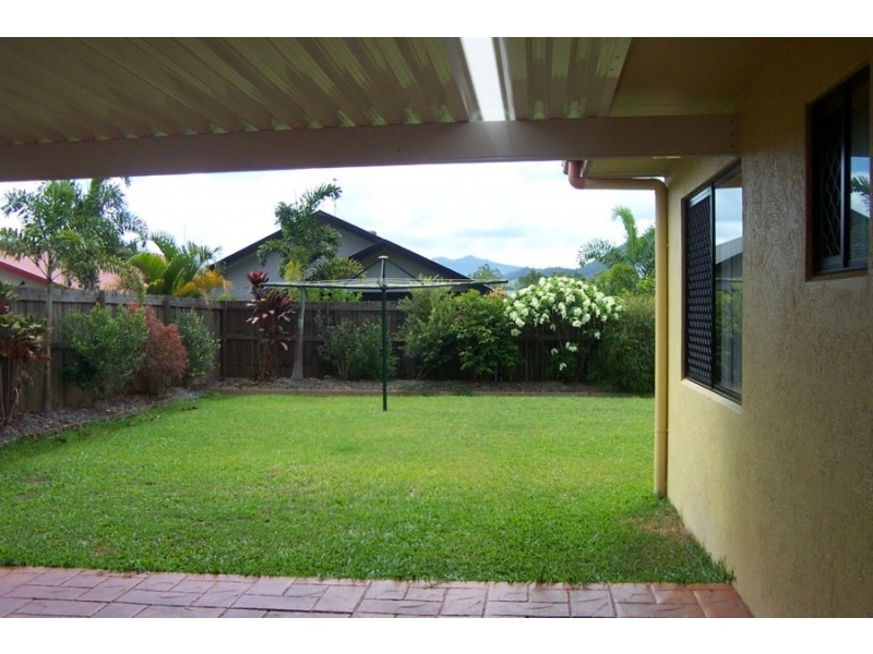 Bentley Park QLD 4869