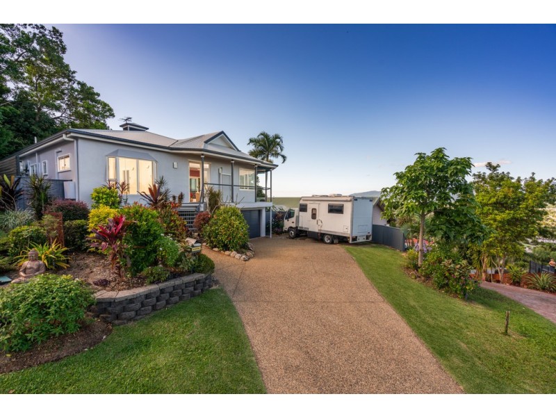 24 Jumna Close, Bentley Park QLD 4869