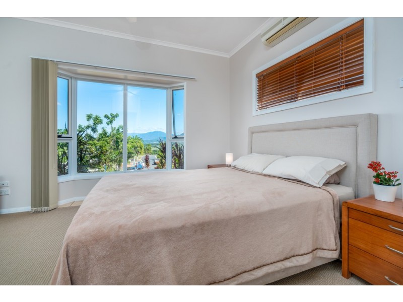 24 Jumna Close, Bentley Park QLD 4869