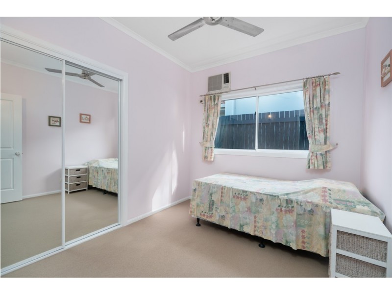 24 Jumna Close, Bentley Park QLD 4869