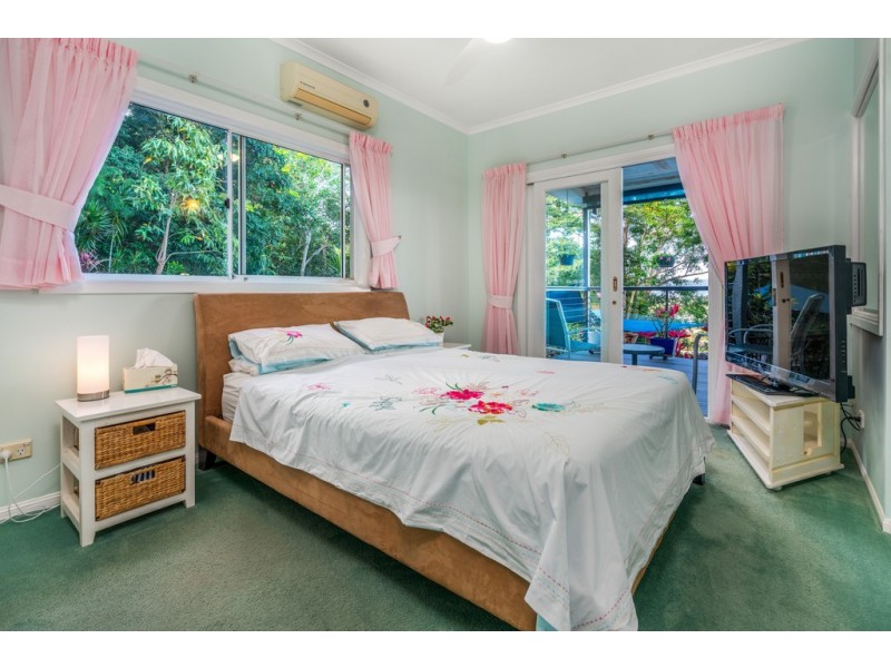 24 Jumna Close, Bentley Park QLD 4869