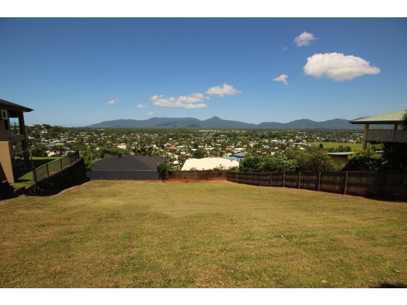 16 Jumna Close, Bentley Park QLD 4869