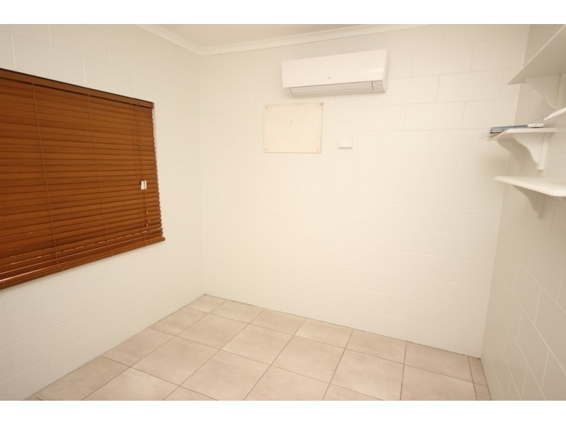 8 Halloran Close, Gordonvale QLD 4865
