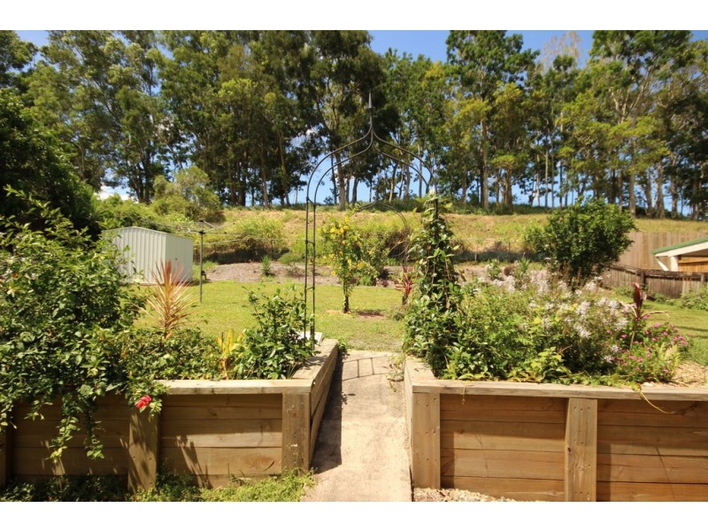 8 Halloran Close, Gordonvale QLD 4865
