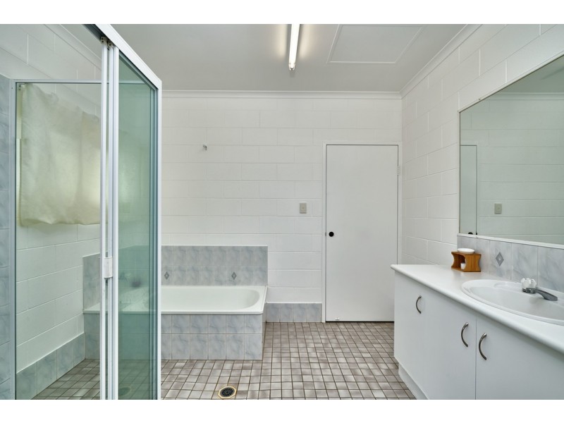 11 Hatfield Close, Gordonvale QLD 4865