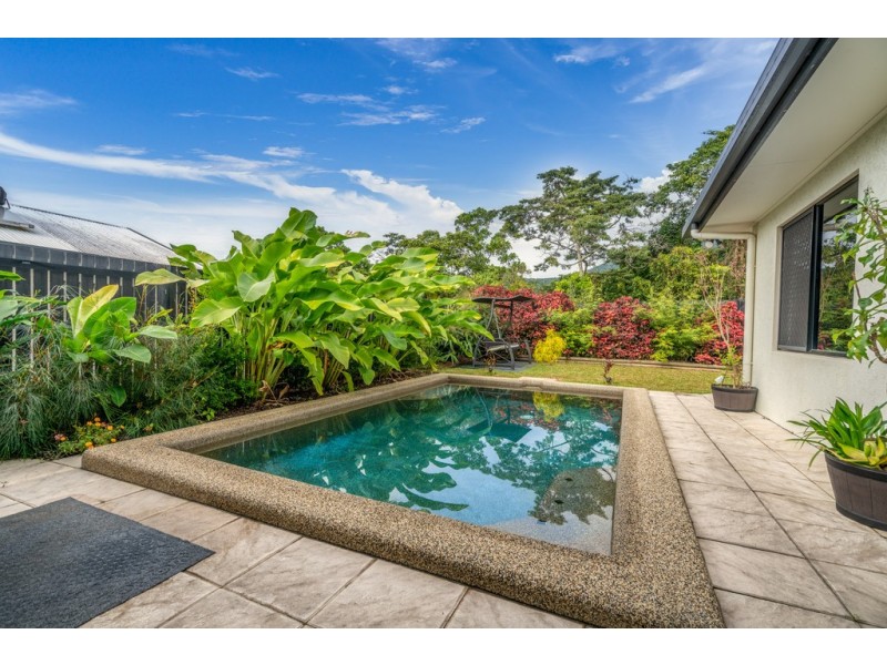 28 Timberlea Drive East, Bentley Park QLD 4869