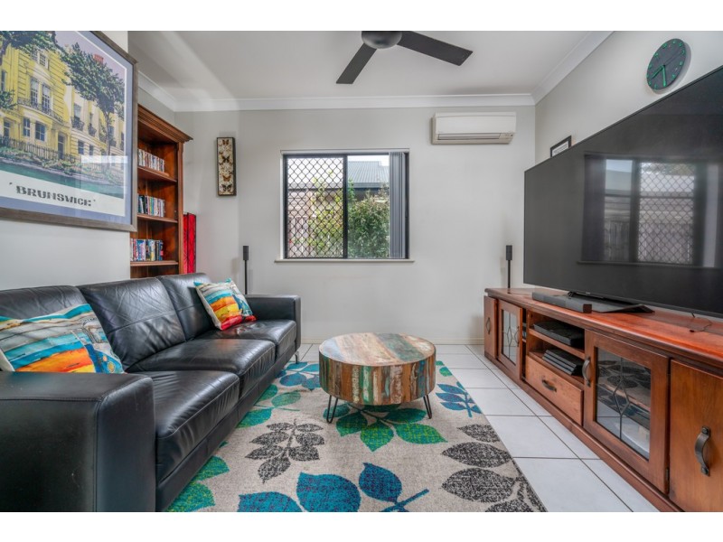 28 Timberlea Drive East, Bentley Park QLD 4869