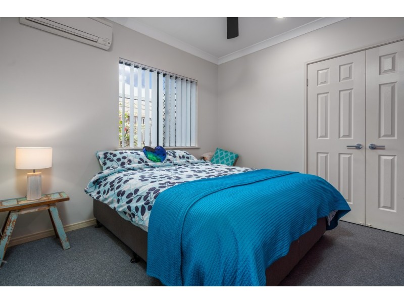 28 Timberlea Drive East, Bentley Park QLD 4869